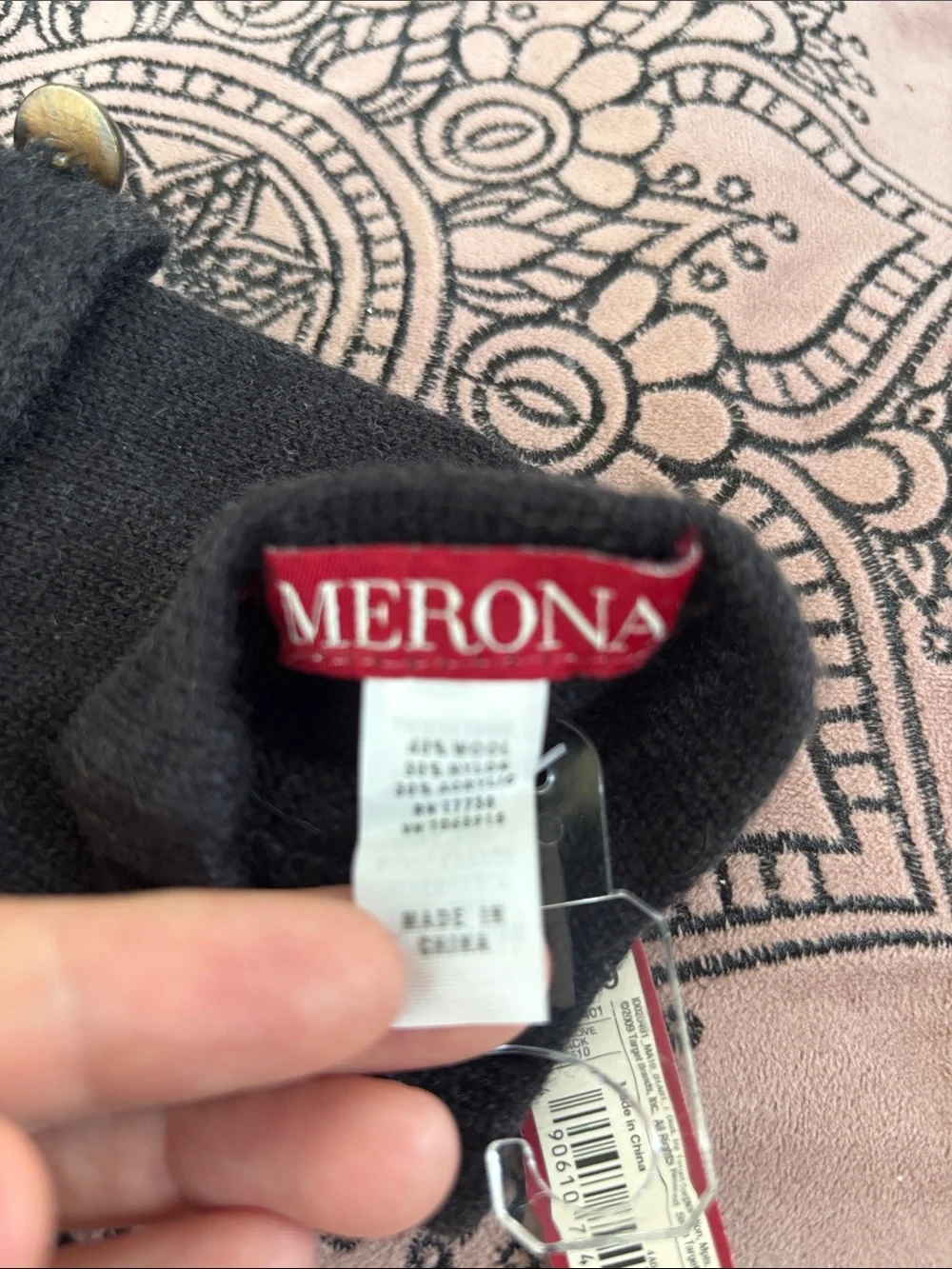 Merona Wool Black Knit Convertible Fingerless Gloves with Button Hand Warmers